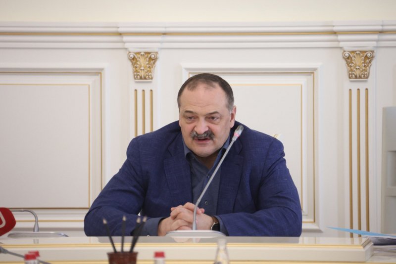 Сергей Меликов провел заседание Оперативного штаба по развитию экономики Информа