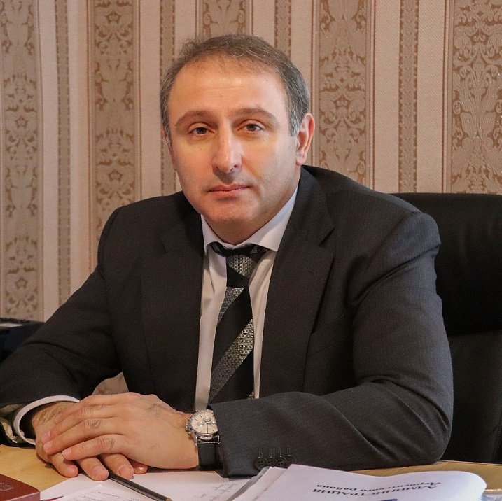 Кехлеров Вадим Разинович  Заместитель Главы Администрации 